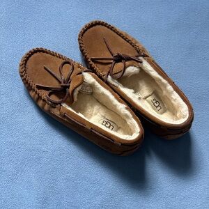 UGG Chestnut Moccasin Slippers